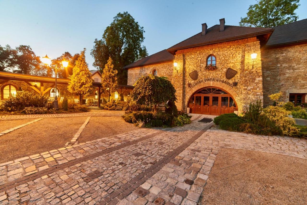 Hotel Folwark Stara Winiarnia Mszana Dolna Esterno foto
